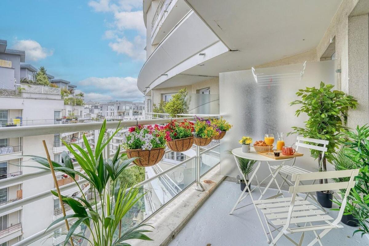 Inn Place To Be Paris La Defense Courbevoie Eksteriør billede